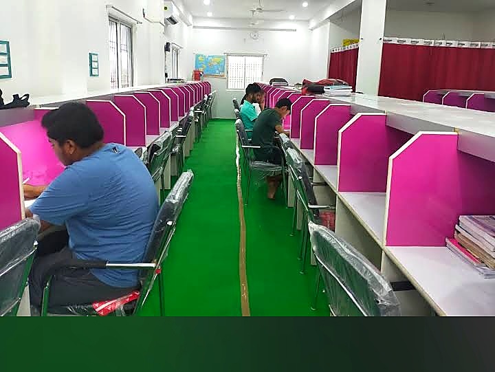 Students Study Space