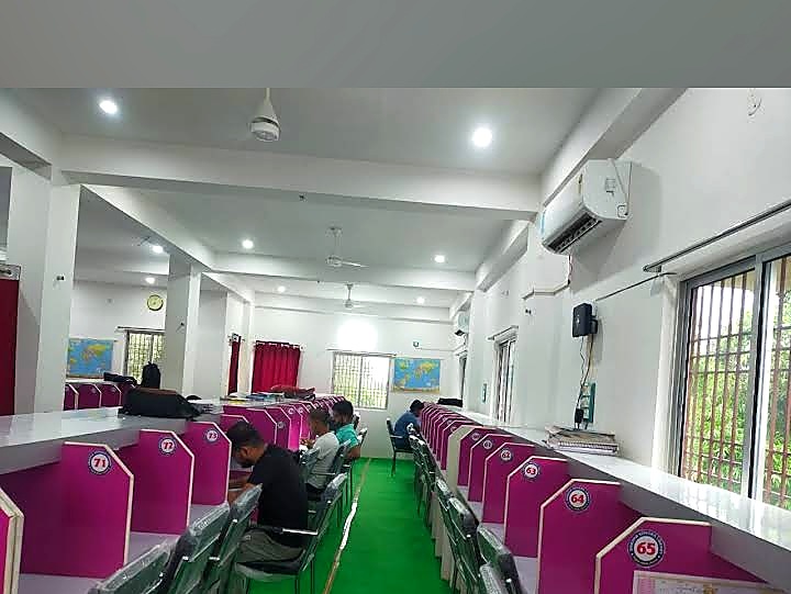 Comfortable Study Space